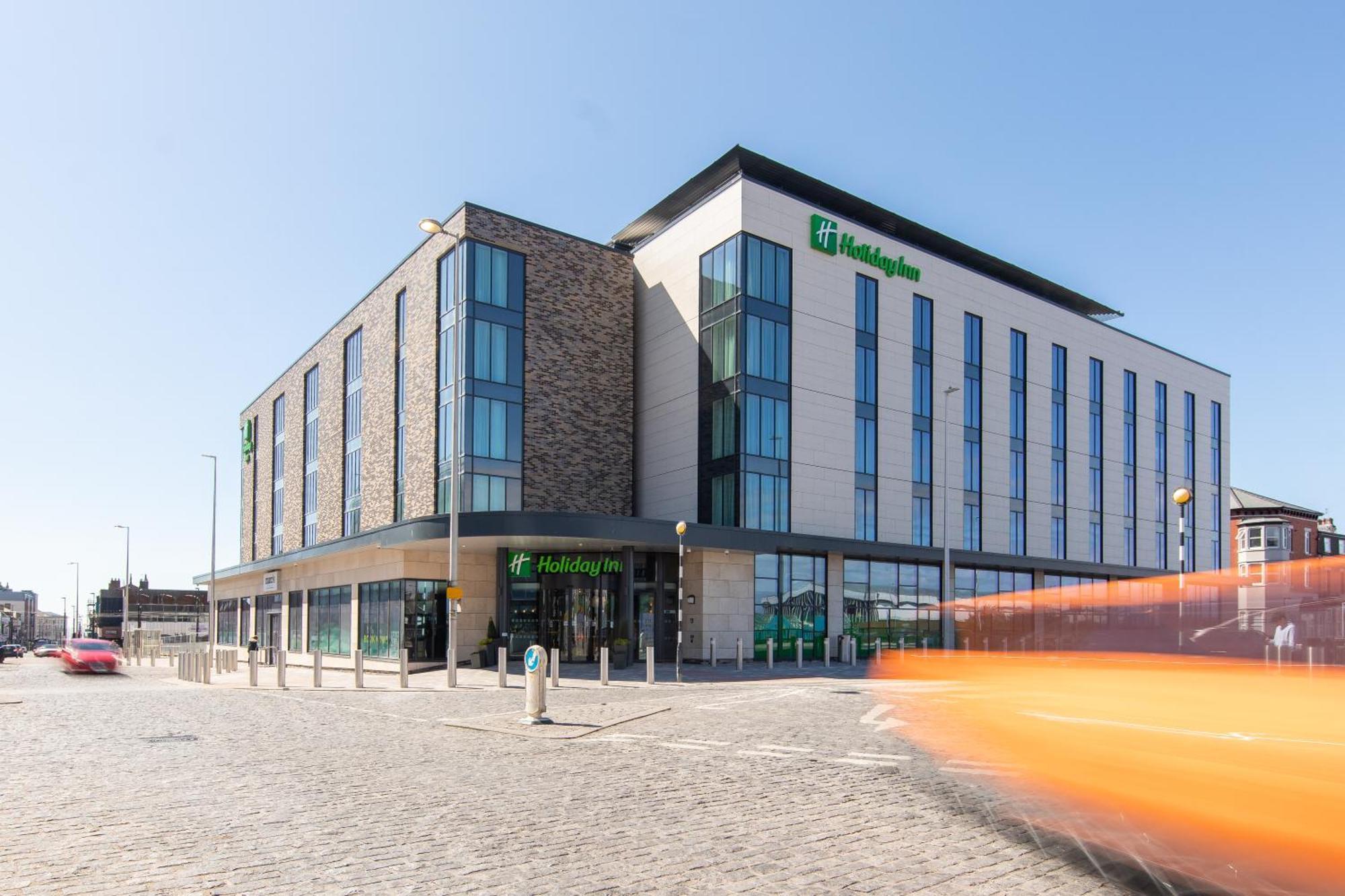 Holiday Inn Blackpool By Ihg Exterior photo