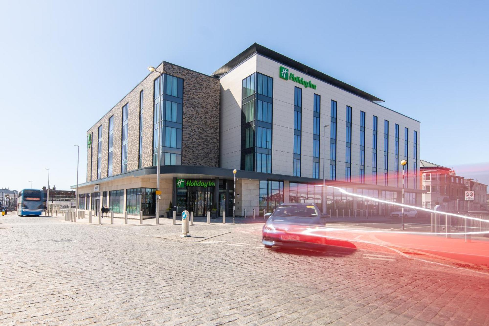 Holiday Inn Blackpool By Ihg Exterior photo